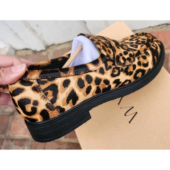 Wydr Studios Reese Low Heel Classic Loafers Shoes, Leopard Print, Women's US 9WW - Picture 4 of 9